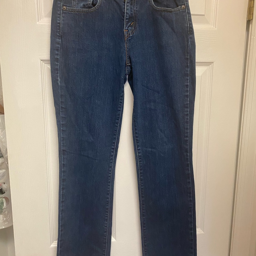 Levi’s Women’s 505 Straight Leg 4 Medium